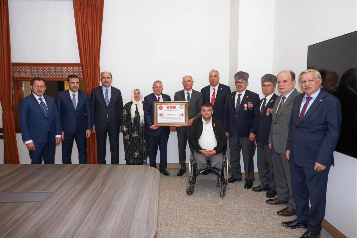 ŞEHİT VE GAZİ DERNEKLERİ TEMSİLCİLERİYLE TOPLANTI